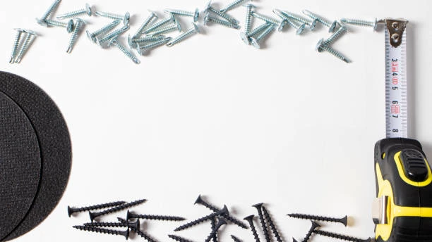 Black Screws vs Zinc-Coated Screws